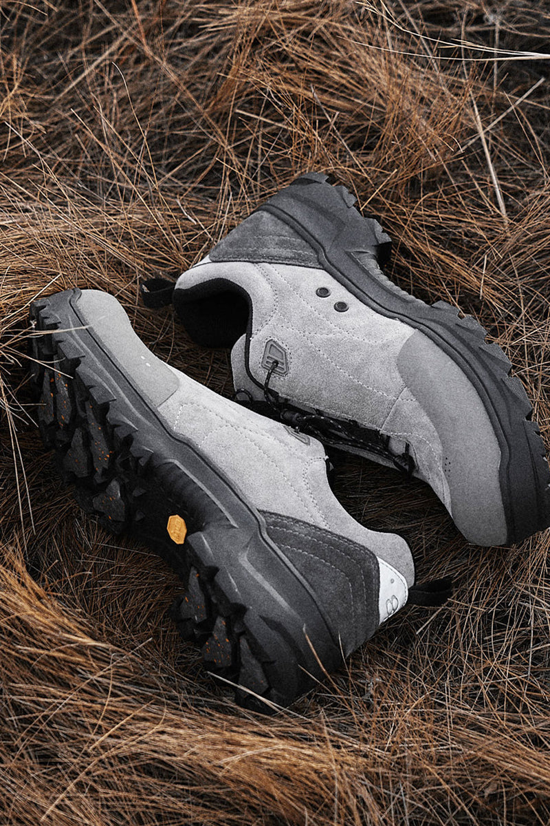 Vibramトレッキング用滑り止めワークブーツNLBLTBX001