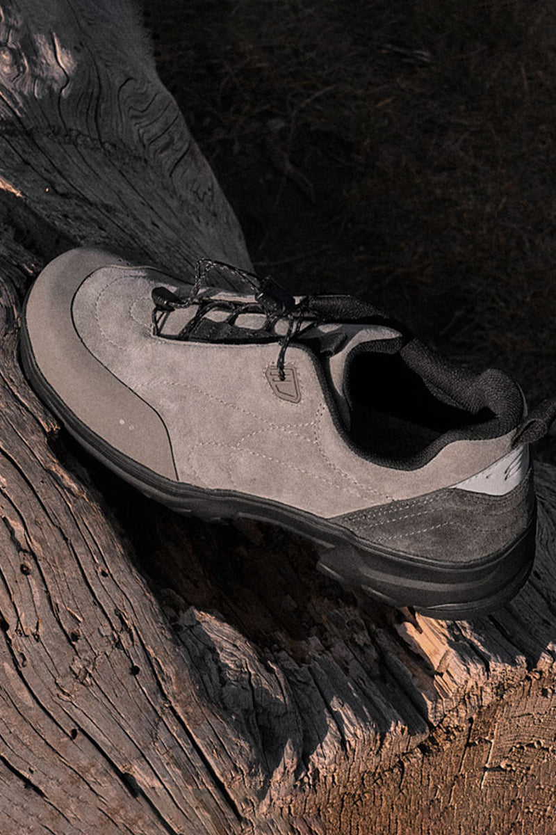 Vibramトレッキング用滑り止めワークブーツNLBLTBX001