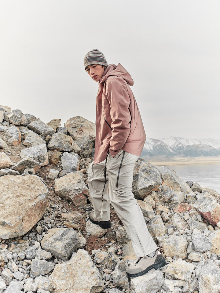 Vibramトレッキング用滑り止めワークブーツNLBLTBX001