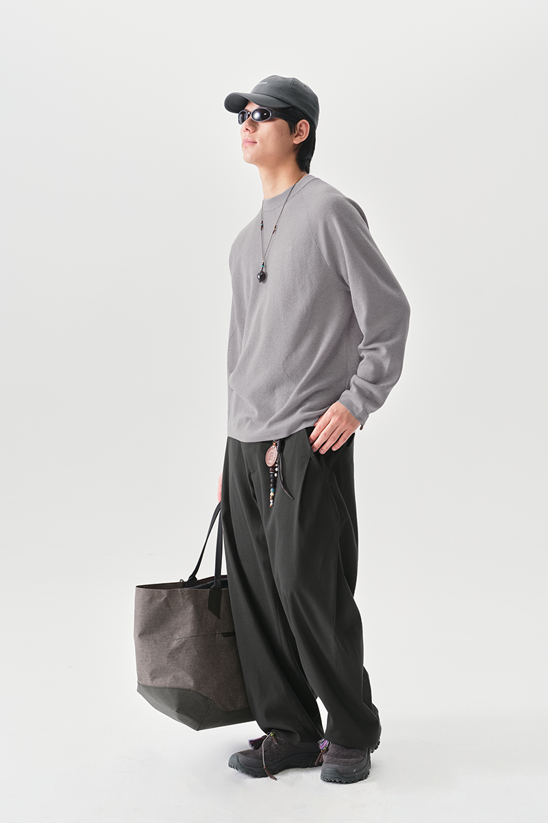 ルーズ細番手丸首長袖TシャツNLBLCTX013