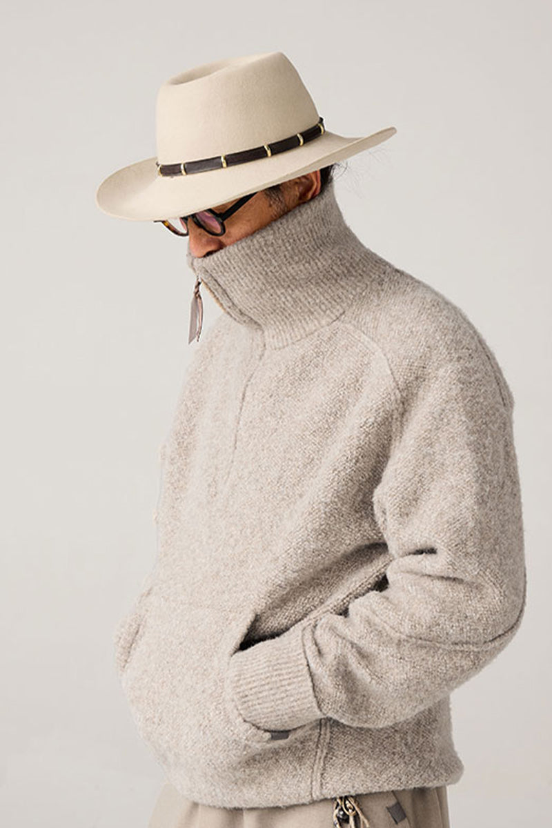 ポケット付きハイネックニットセーター25BLMS006