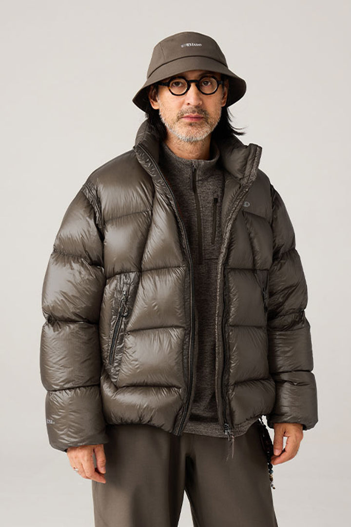 スタンドカラー軽量ダウンジャケット25BLYR002