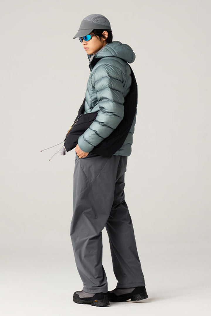 フード付き軽量ダウンジャケット25BLYR005