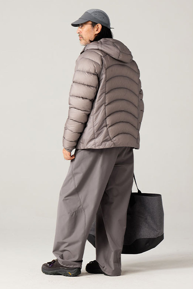 フード付き軽量ダウンジャケット25BLYR005