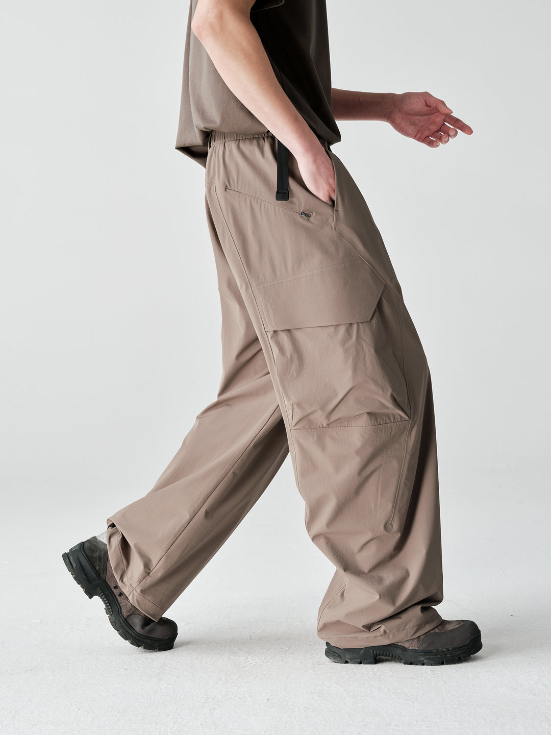 マルチポケットソフトシェルパンツNLBLRKK001