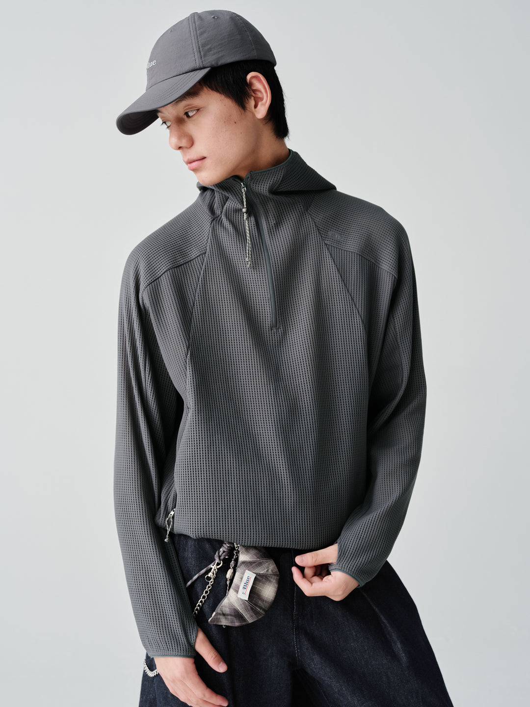 SILVADURメッシュハーフジップフーディーNLBLAWY004