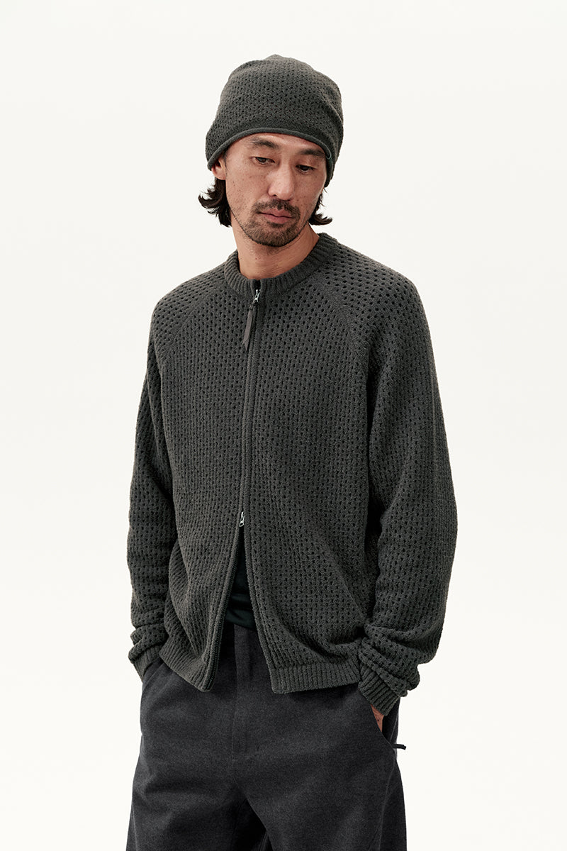 ニットクルーネックカーディガン
