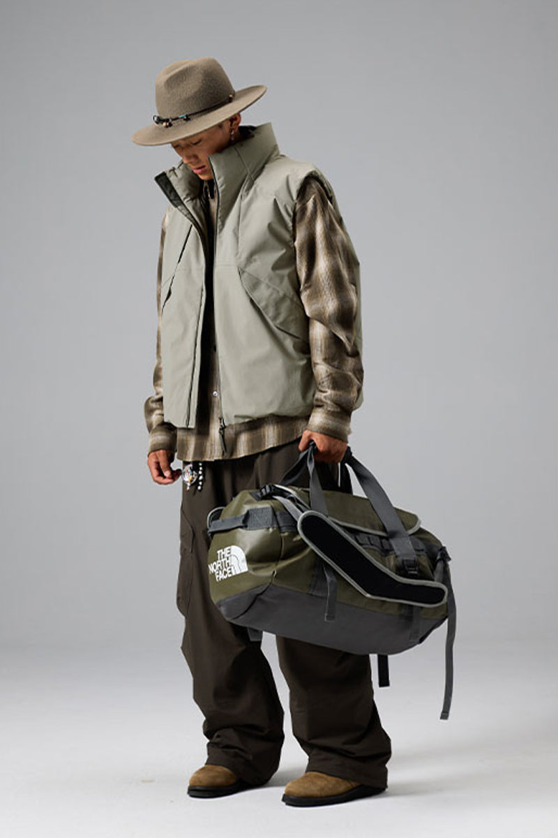 フラップポケット付きダウンベスト25BLMJ007