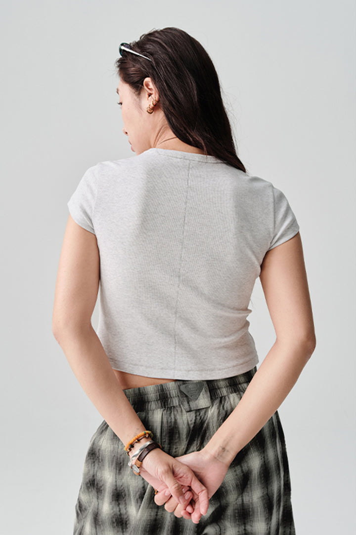 カラフル刺繍ロゴ半袖TシャツウィメンズNLBLDTX008